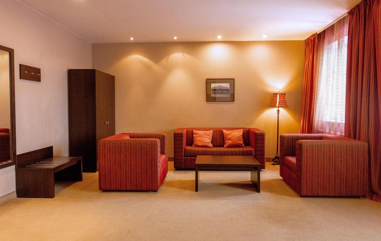 Rixwell Segevold Hotel ซีกูลดา ภายนอก รูปภาพ